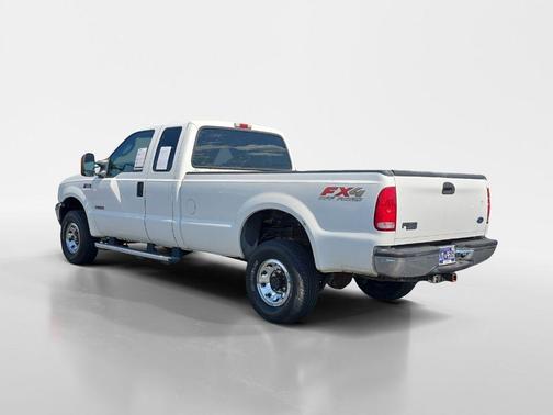 2004 Ford F-350 XL Crew Cab
