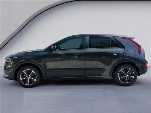 Interstellar Gray 2026 Kia Niro LX