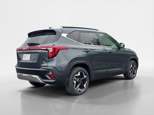 2025 Kia Seltos EX