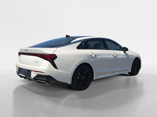 2026 Kia K5 GT