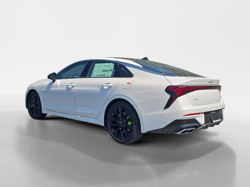 2026 Kia K5 GT