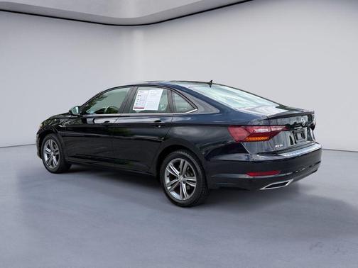 Deep Black Pearl 2019 Volkswagen Jetta 1.4T R-Line
