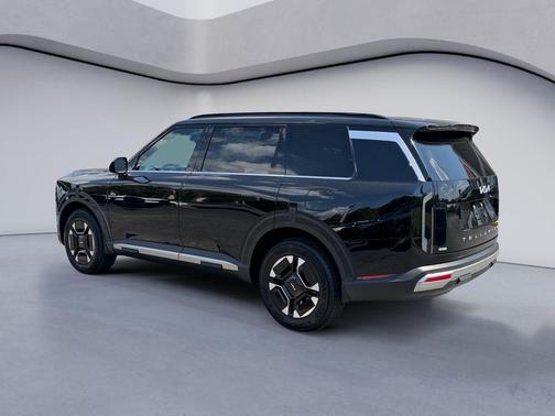 Ebony Black 2027 Kia Telluride Hybrid EX