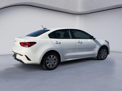 2023 Kia Rio LX