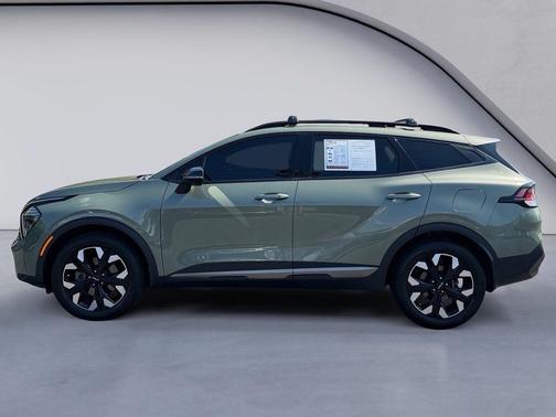 Jungle Green 2024 Kia Sportage X-Line