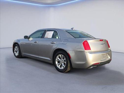 2015 Chrysler 300 Limited