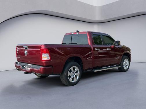 Delmonico Red Pearlcoat 2022 RAM 1500 Big Horn/Lone Star