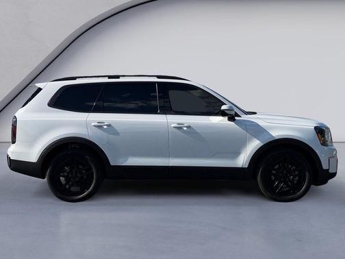Glacial White Pearl 2025 Kia Telluride SX Prestige X-Line