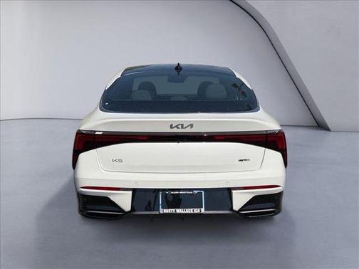 Snow White Pearl 2026 Kia K5 GT-Line