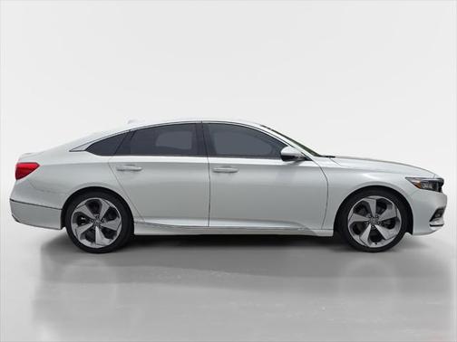 2018 Honda Accord Touring 2.0T
