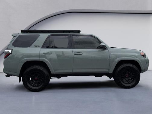 Lunar Rock 2022 Toyota 4Runner Trail Special Edition