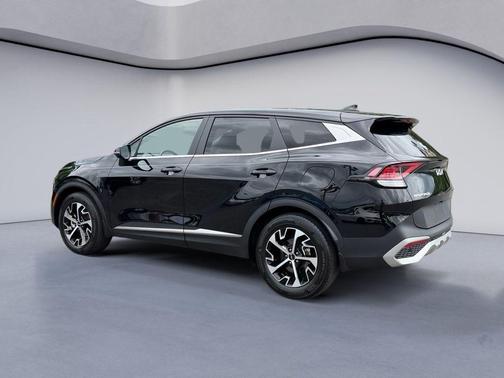 Ebony Black 2023 Kia Sportage EX
