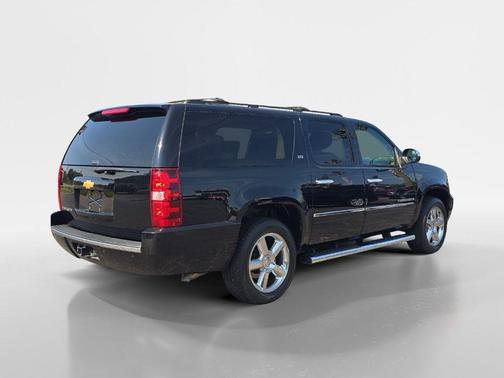 2014 Chevrolet Suburban 1500 LTZ