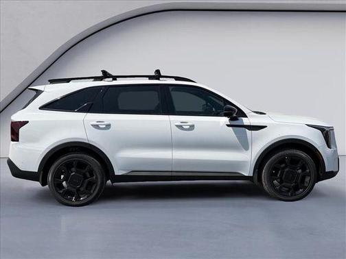 Glacial White Pearl 2026 Kia Sorento SX