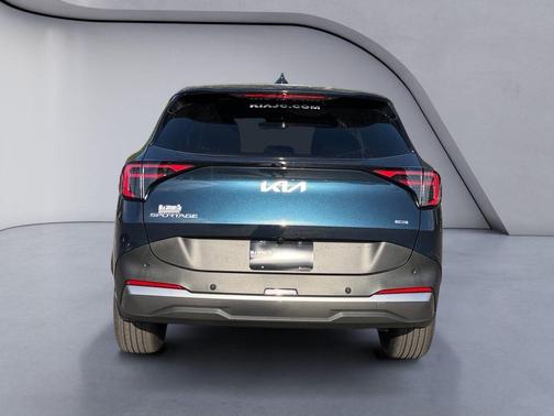 Vesta Blue 2027 Kia Sportage SX Turbo