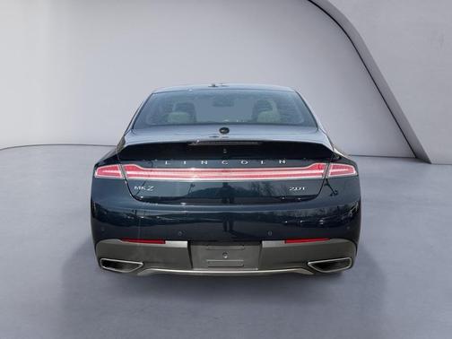 2020 Lincoln MKZ Standard