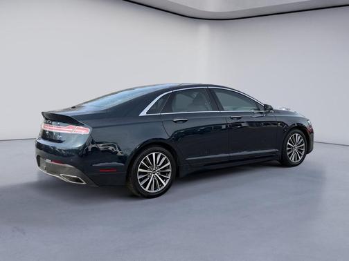 2020 Lincoln MKZ Standard