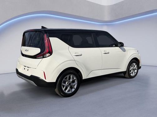 2025 Kia Soul S