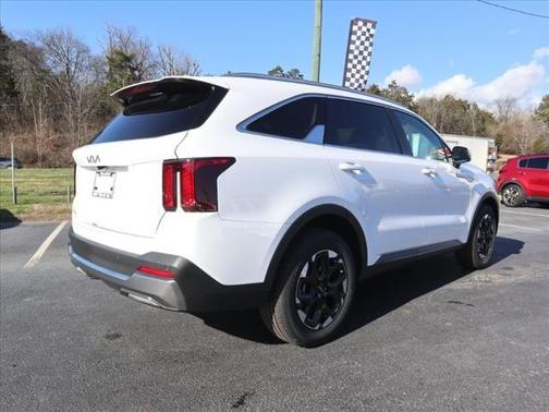 2025 Kia Sorento S