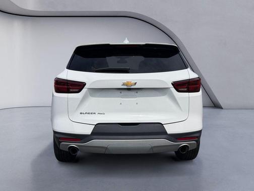 Summit White 2025 Chevrolet Blazer 2LT