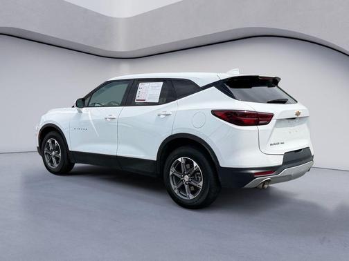 Summit White 2025 Chevrolet Blazer 2LT