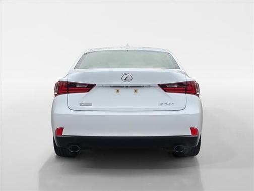 2015 Lexus IS 250 Crafted Line