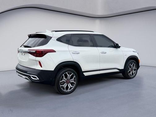 2022 Kia Seltos SX Turbo