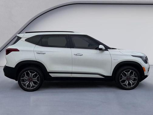 2022 Kia Seltos SX Turbo
