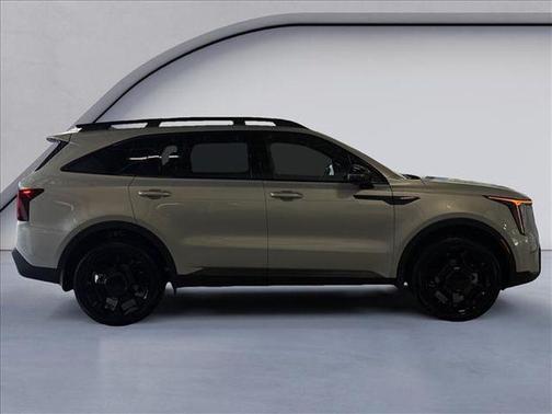 Ivory Silver 2026 Kia Sorento SX