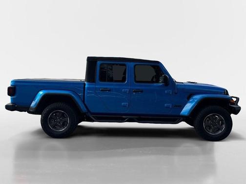 2022 Jeep Gladiator Sport S