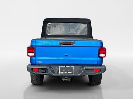 2022 Jeep Gladiator Sport S