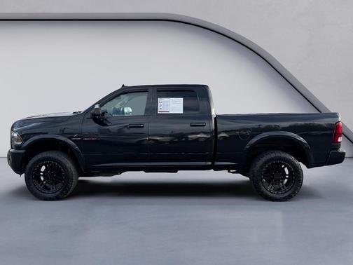 2018 RAM 3500 Laramie Crew Cab 4x4 6'4' Box