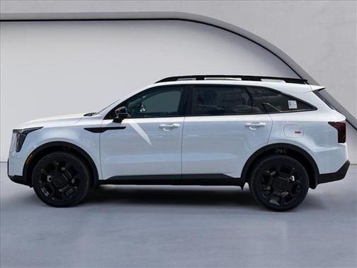 Glacial White Pearl 2026 Kia Sorento SX