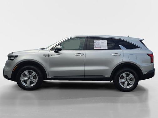 2021 Kia Sorento LX
