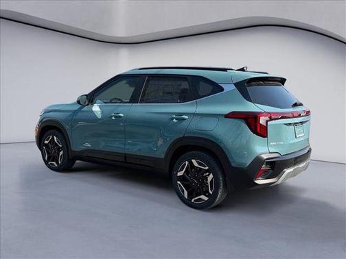 Pluton Blue 2026 Kia Seltos SX