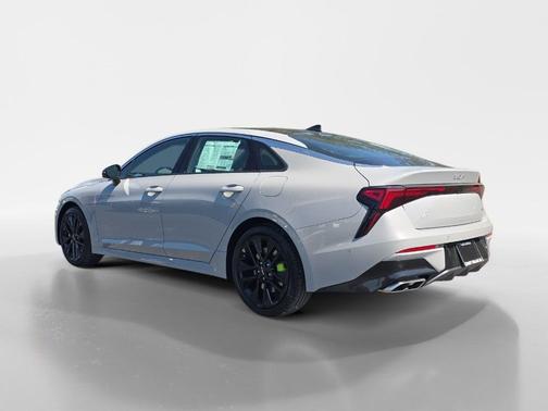 2026 Kia K5 GT