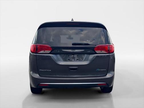 2020 Chrysler Pacifica Hybrid Touring L