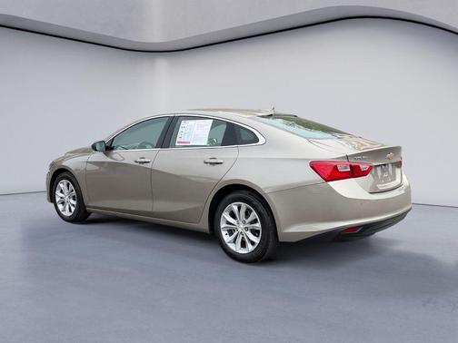 Mineral Gray Metallic 2025 Chevrolet Malibu FWD 1LT