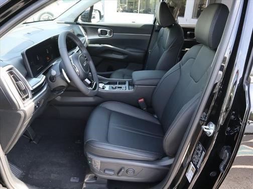 2025 Kia Sorento Plug-In Hybrid EX