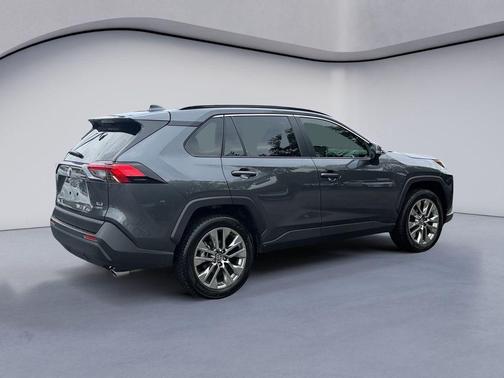 Magnetic Gray Metallic 2025 Toyota RAV4 XLE Premium