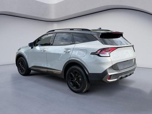 Wolf Gray/Ebony Black Roof 2023 Kia Sportage S