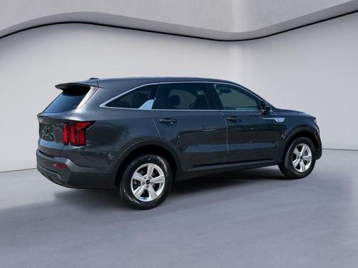 Gravity Grey 2023 Kia Sorento LX