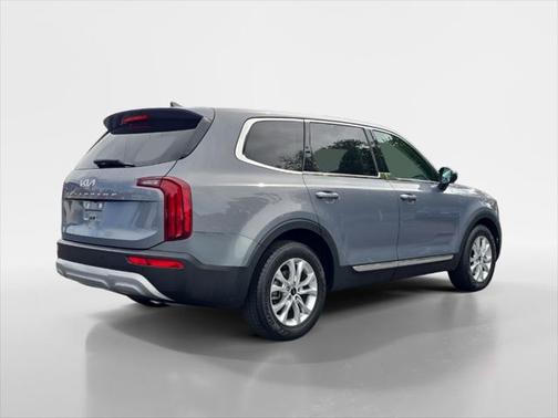 2022 Kia Telluride LX