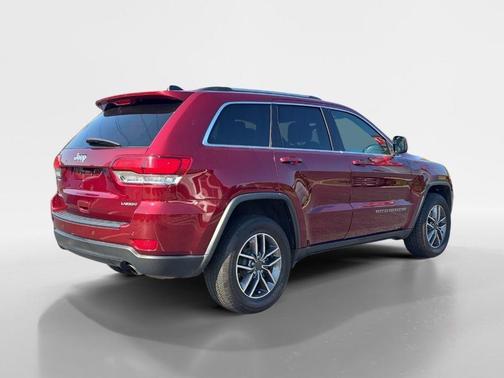 2020 Jeep Grand Cherokee Laredo