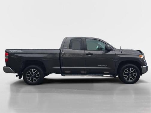 2014 Toyota Tundra SR5