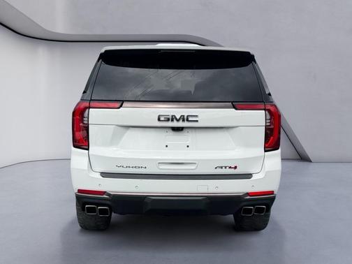 2025 GMC Yukon AT4 Ultimate 4WD