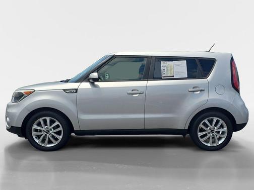 2017 Kia Soul +