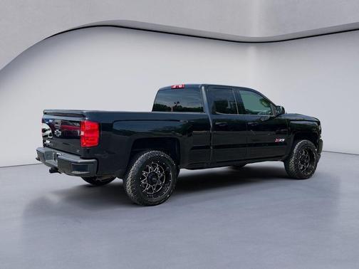 Black 2019 Chevrolet Silverado 1500 2LT
