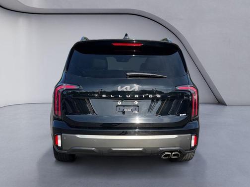 Ebony Black 2023 Kia Telluride SX X-Line