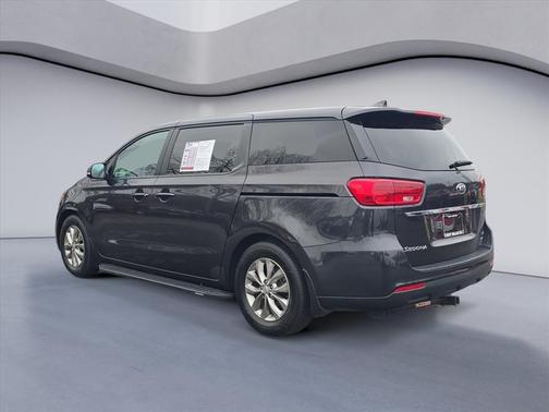 2021 Kia Sedona LX